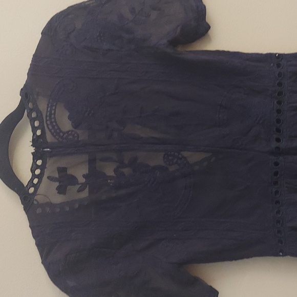 MISS AVENUE Navy Lace Short Sleeve Romper - Picture 9 of 14